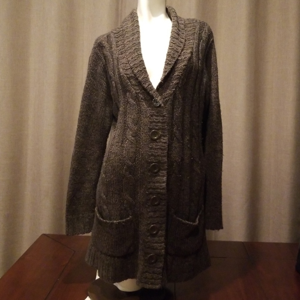 JUST MY SIZE Crocheted warm fudge button sweater